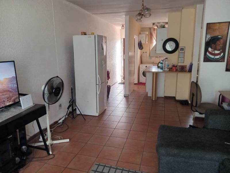 2 Bedroom Property for Sale in Pretoria Gardens Gauteng