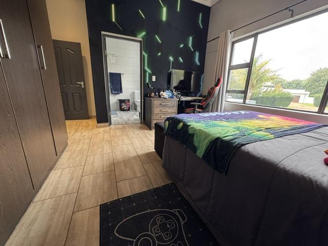 5 Bedroom Property for Sale in Midstream Estate Gauteng