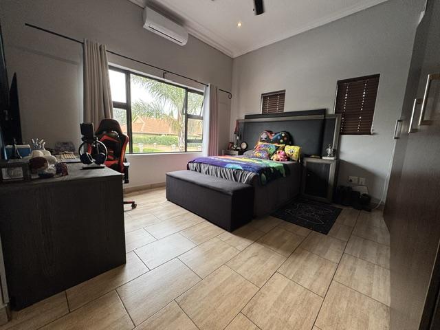 5 Bedroom Property for Sale in Midstream Estate Gauteng