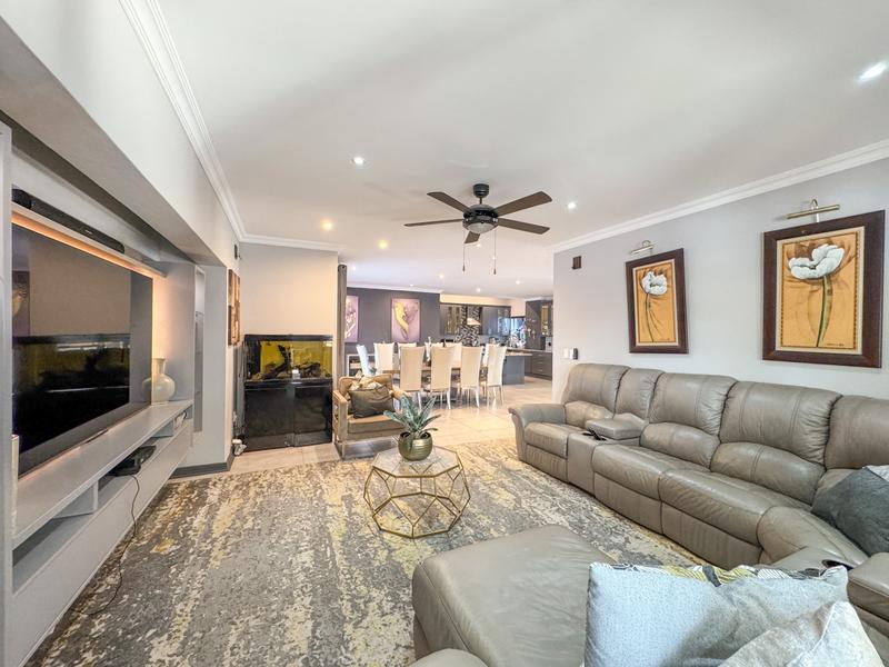 5 Bedroom Property for Sale in Midstream Estate Gauteng