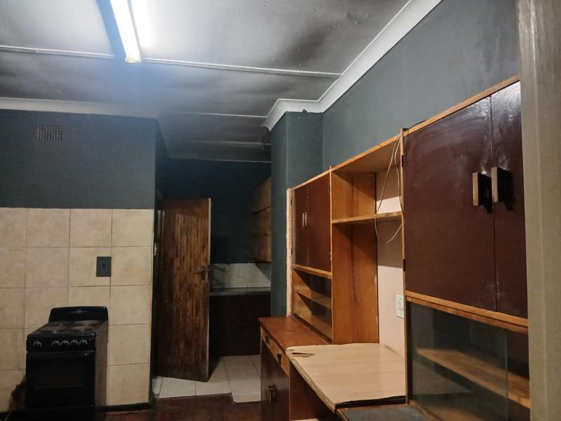 To Let 3 Bedroom Property for Rent in Bezuidenhout Valley Gauteng