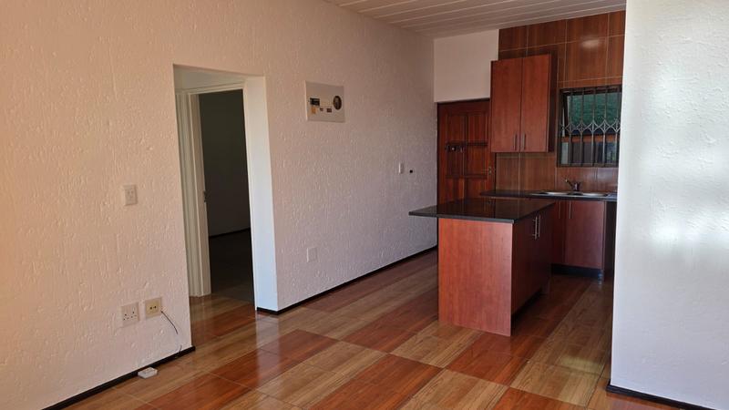 2 Bedroom Property for Sale in Constantia Kloof Gauteng