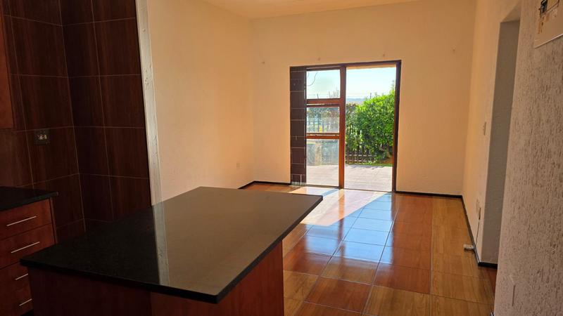 2 Bedroom Property for Sale in Constantia Kloof Gauteng