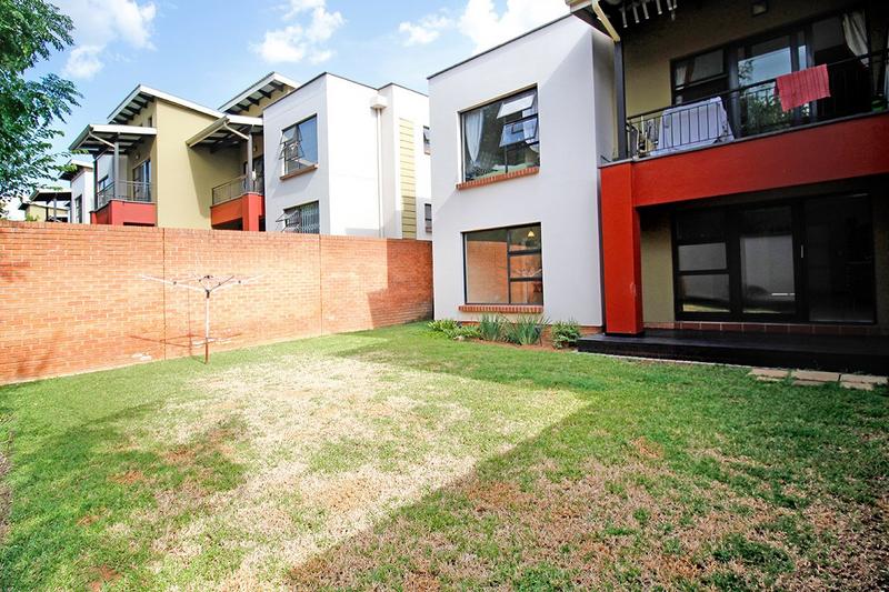 2 Bedroom Property for Sale in Fourways Gauteng