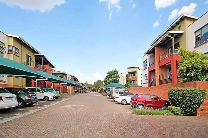 2 Bedroom Property for Sale in Fourways Gauteng