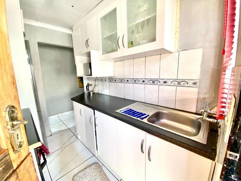 To Let 3 Bedroom Property for Rent in Protea Glen Gauteng