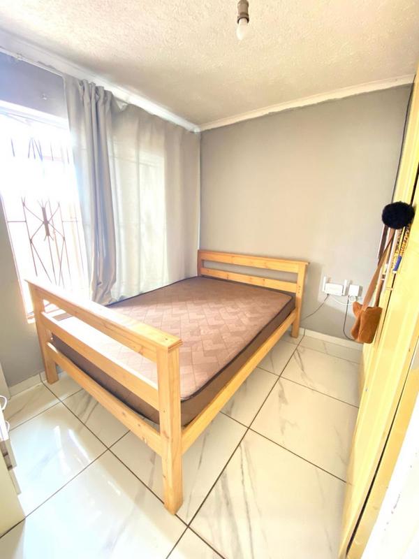 To Let 3 Bedroom Property for Rent in Protea Glen Gauteng