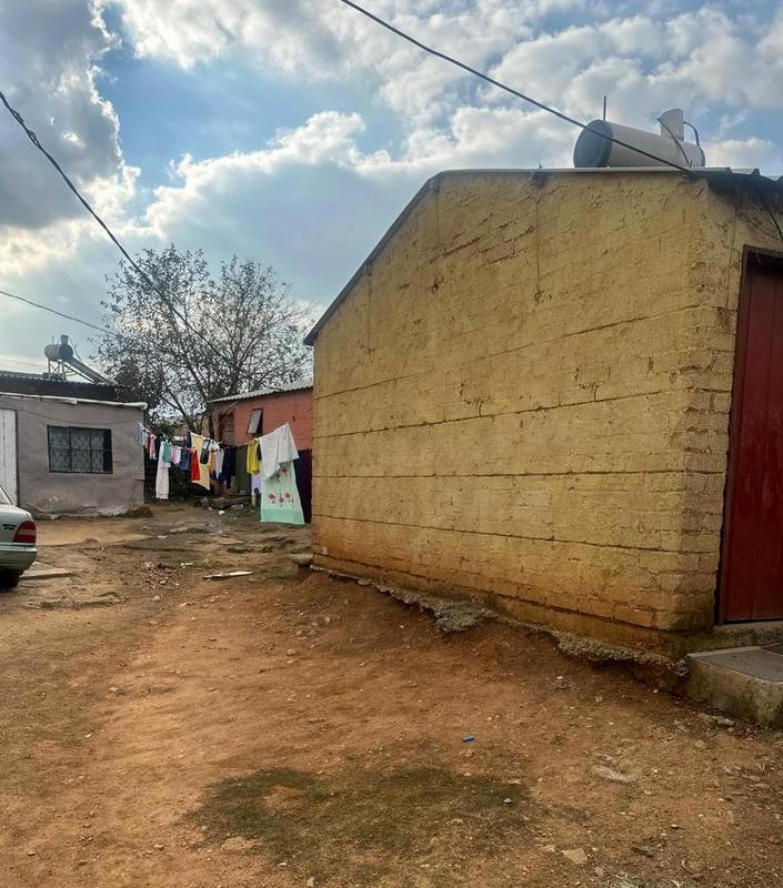 2 Bedroom Property for Sale in Devland Gauteng