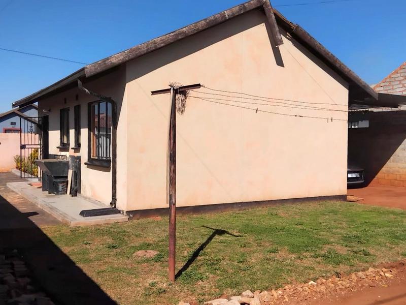 2 Bedroom Property for Sale in Protea Glen Gauteng