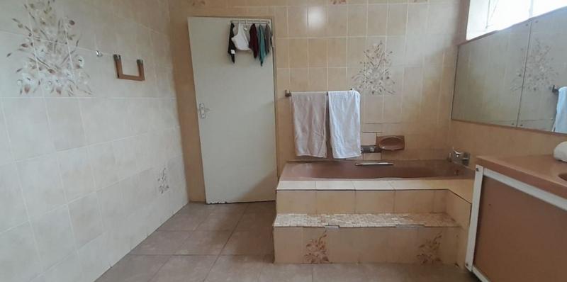 4 Bedroom Property for Sale in Birchleigh Gauteng