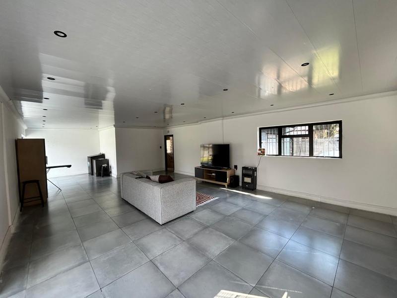 3 Bedroom Property for Sale in Dunnottar Gauteng