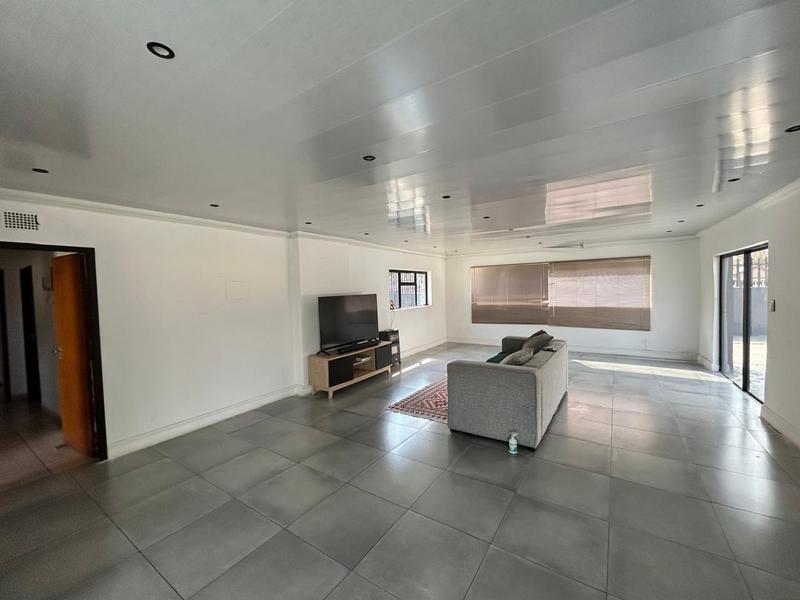 3 Bedroom Property for Sale in Dunnottar Gauteng