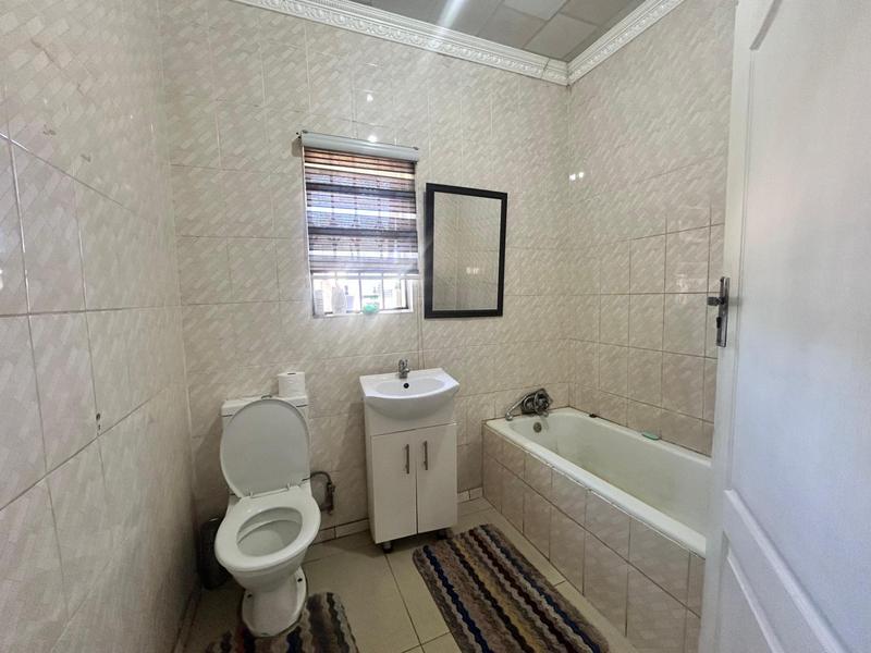 3 Bedroom Property for Sale in Dunnottar Gauteng