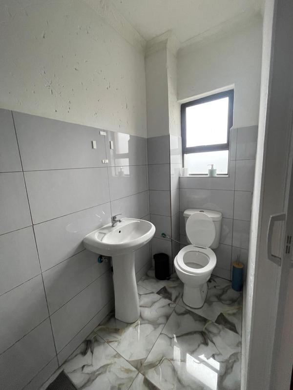 Commercial Property for Sale in Diepkloof Zone 4 Gauteng