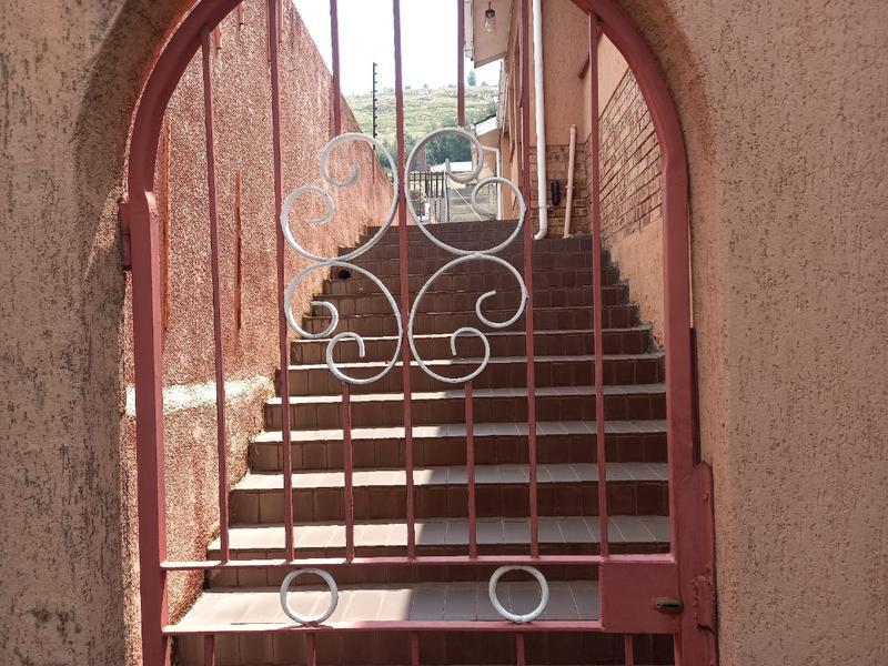 4 Bedroom Property for Sale in Bezuidenhout Valley Gauteng