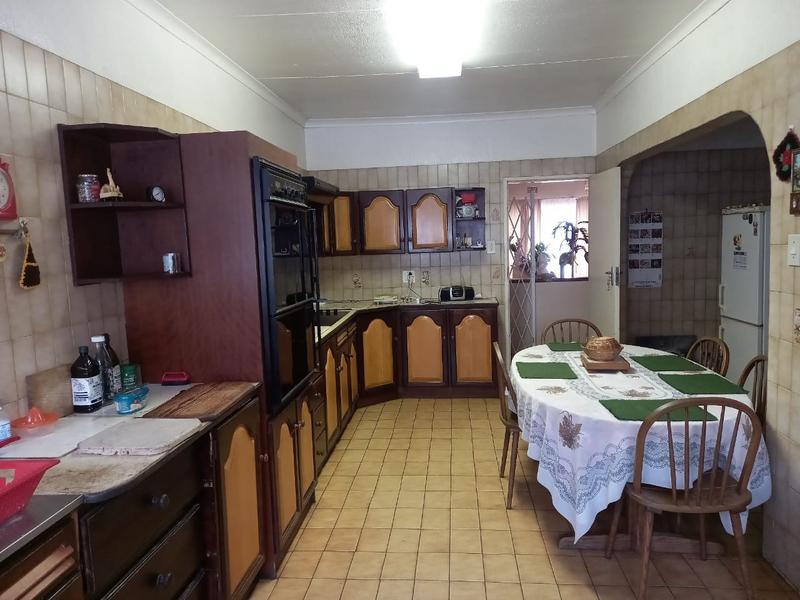 4 Bedroom Property for Sale in Bezuidenhout Valley Gauteng