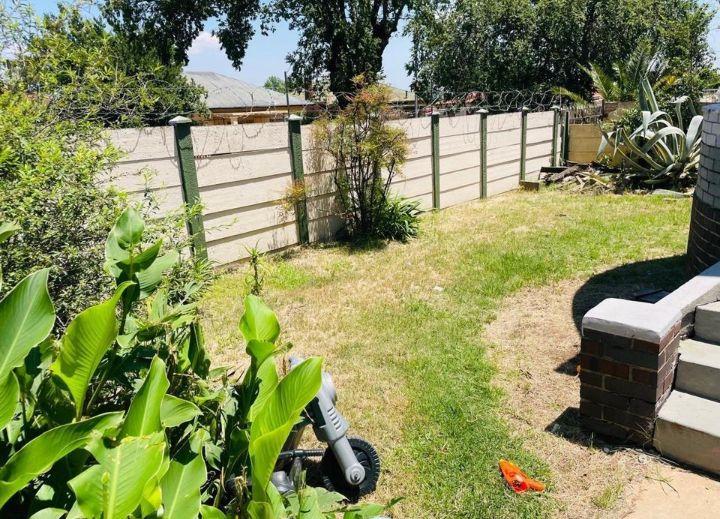 3 Bedroom Property for Sale in Rosettenville Gauteng