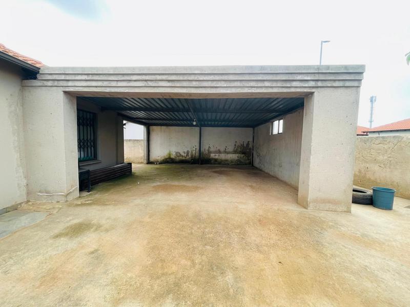3 Bedroom Property for Sale in Alliance Gauteng