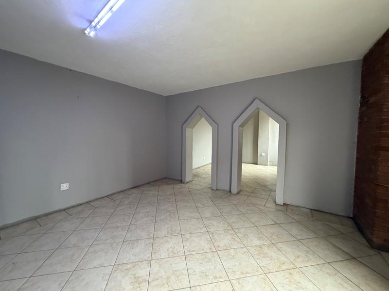 To Let Commercial Property for Rent in Sunderland Ridge Gauteng