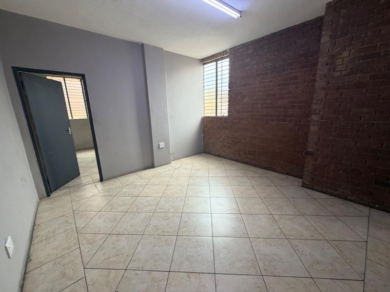 To Let Commercial Property for Rent in Sunderland Ridge Gauteng