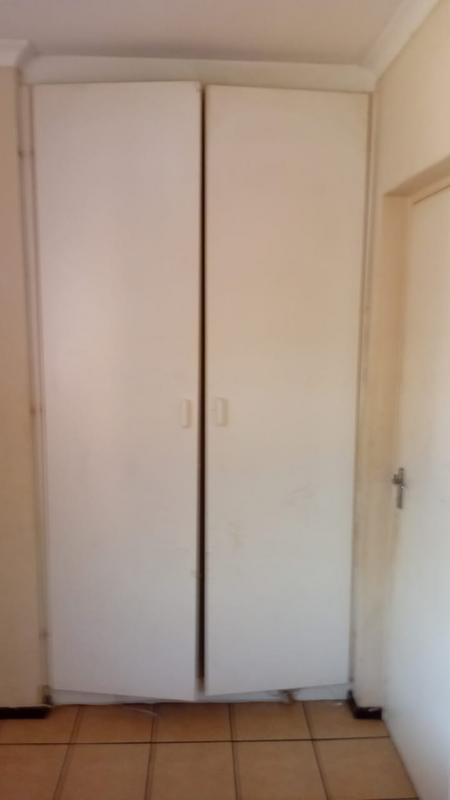 2 Bedroom Property for Sale in Johannesburg Gauteng