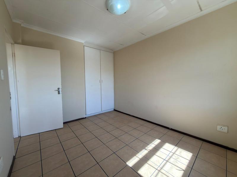 To Let 2 Bedroom Property for Rent in Johannesburg Gauteng