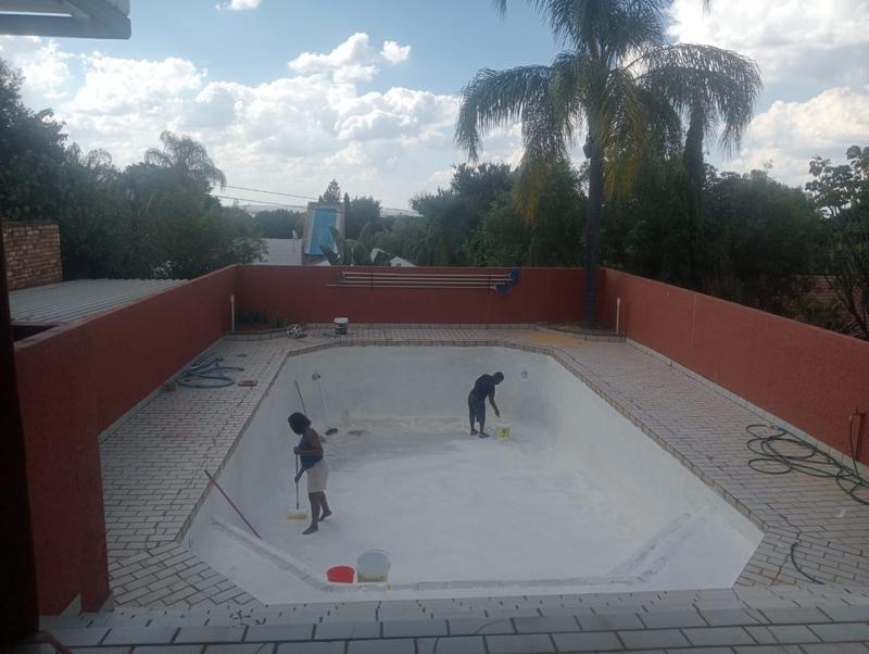 5 Bedroom Property for Sale in Amandasig Gauteng