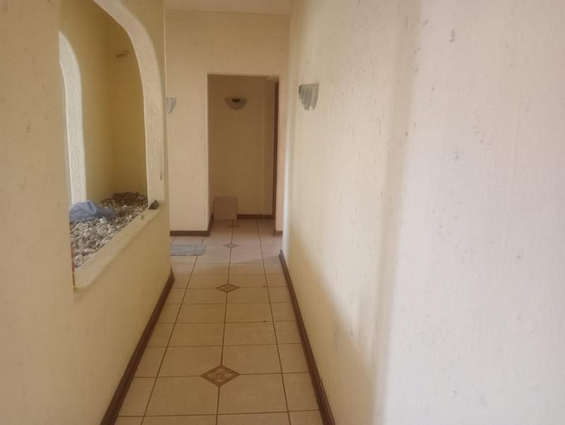 5 Bedroom Property for Sale in Amandasig Gauteng