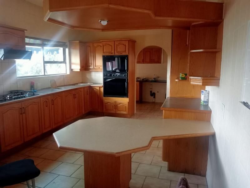 5 Bedroom Property for Sale in Amandasig Gauteng