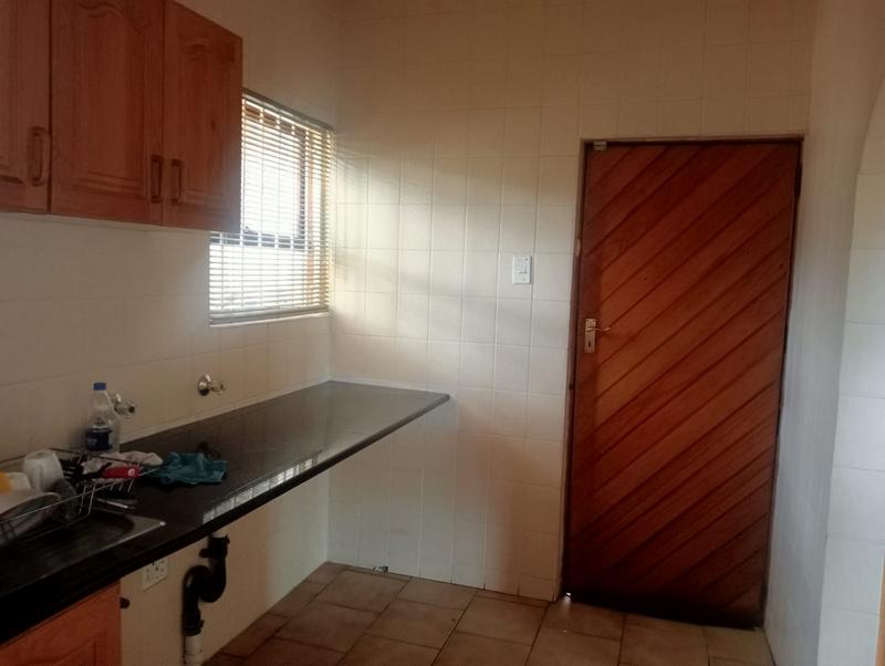 5 Bedroom Property for Sale in Amandasig Gauteng
