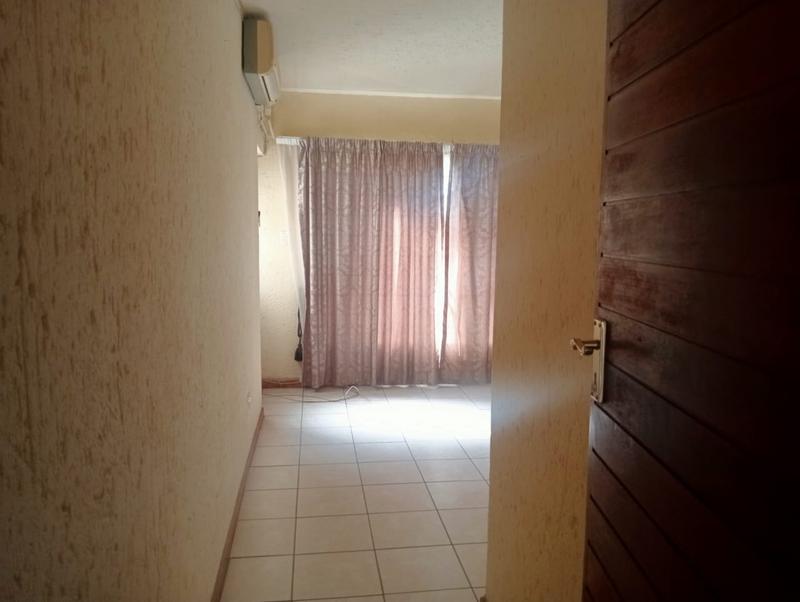 5 Bedroom Property for Sale in Amandasig Gauteng