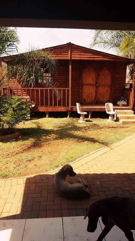 4 Bedroom Property for Sale in Magaliesmoot Gauteng