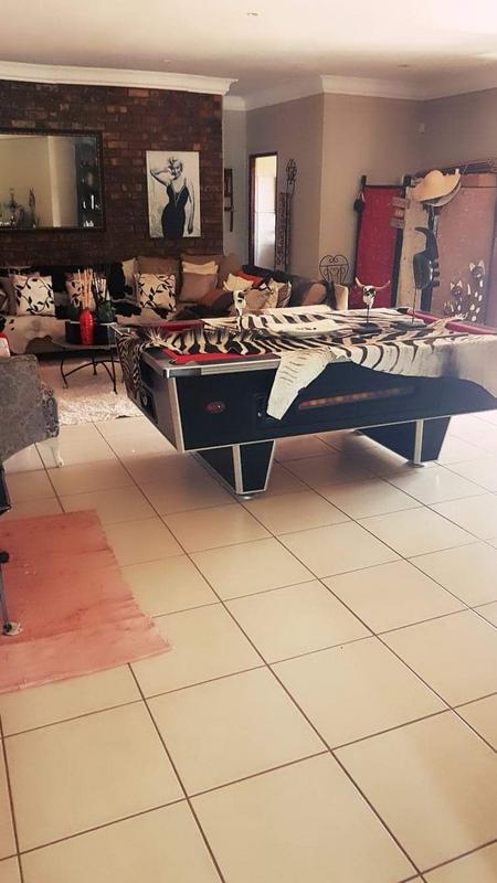 4 Bedroom Property for Sale in Magaliesmoot Gauteng