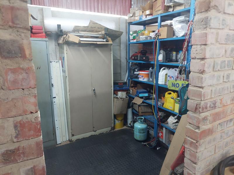 4 Bedroom Property for Sale in Magaliesmoot Gauteng