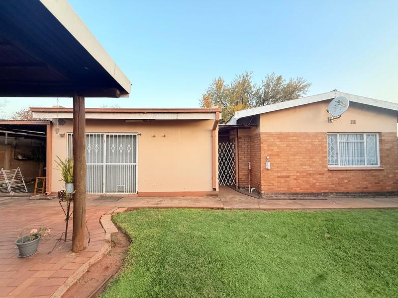 3 Bedroom Property for Sale in Vanderbijlpark CW 1 Gauteng