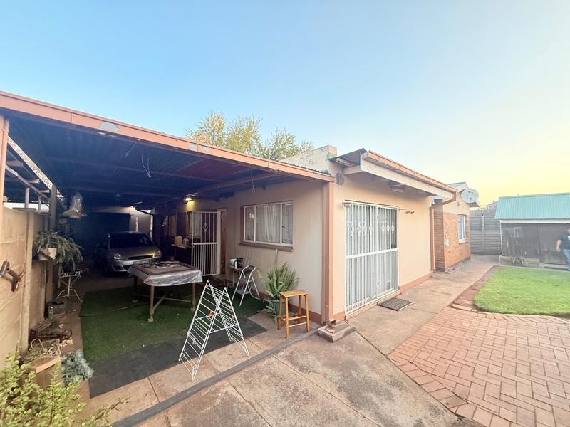 3 Bedroom Property for Sale in Vanderbijlpark CW 1 Gauteng