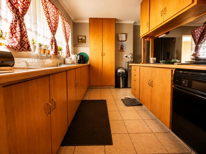 To Let 2 Bedroom Property for Rent in Dunnottar Gauteng