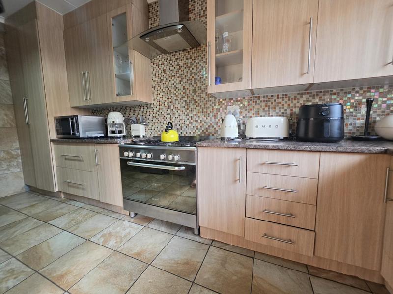 3 Bedroom Property for Sale in Randhart Gauteng