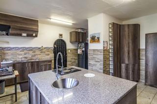 8 Bedroom Property for Sale in Oakdene Gauteng