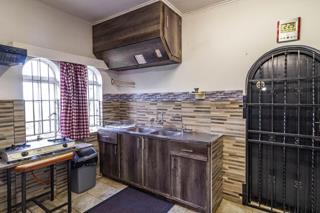8 Bedroom Property for Sale in Oakdene Gauteng