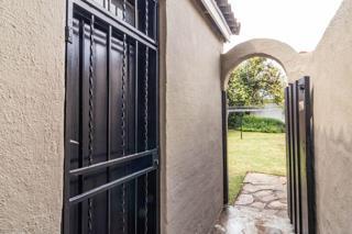 8 Bedroom Property for Sale in Oakdene Gauteng