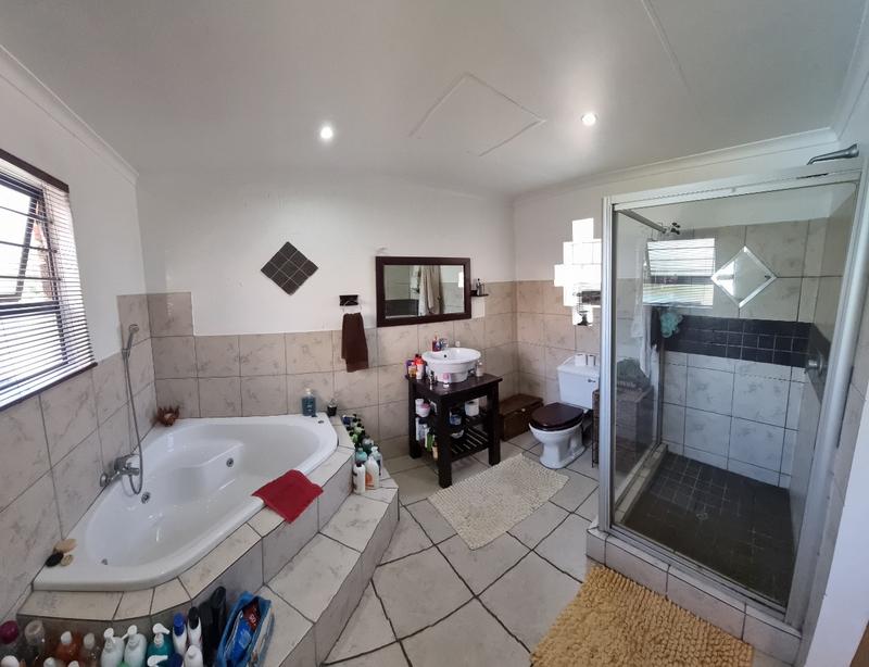 4 Bedroom Property for Sale in Dalpark Ext 1 Gauteng