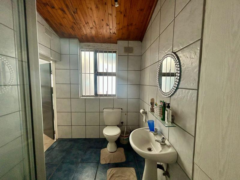 To Let 3 Bedroom Property for Rent in Kensington Gauteng