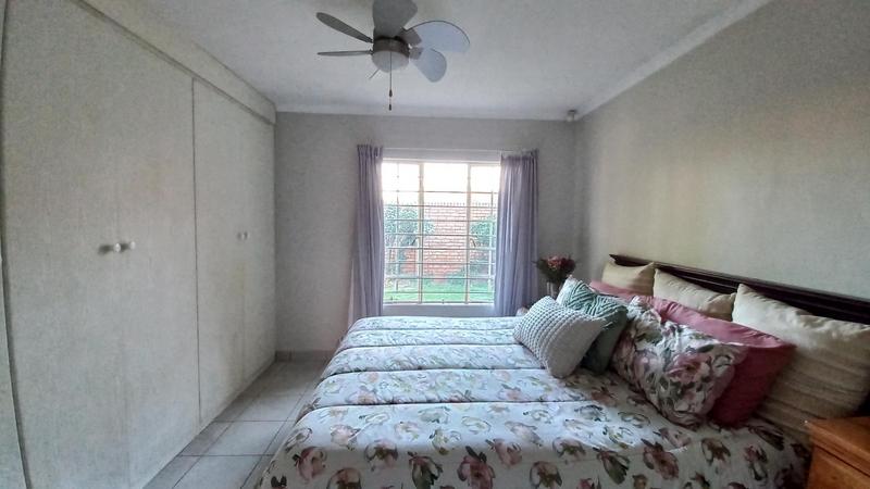 2 Bedroom Property for Sale in Elardus Park Gauteng