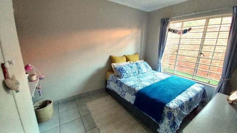 2 Bedroom Property for Sale in Elardus Park Gauteng