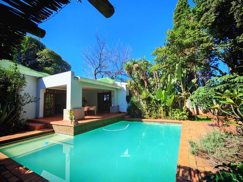 4 Bedroom Property for Sale in Lisdogan Park Gauteng