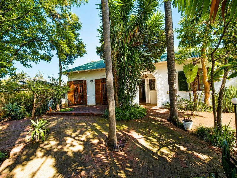 4 Bedroom Property for Sale in Lisdogan Park Gauteng
