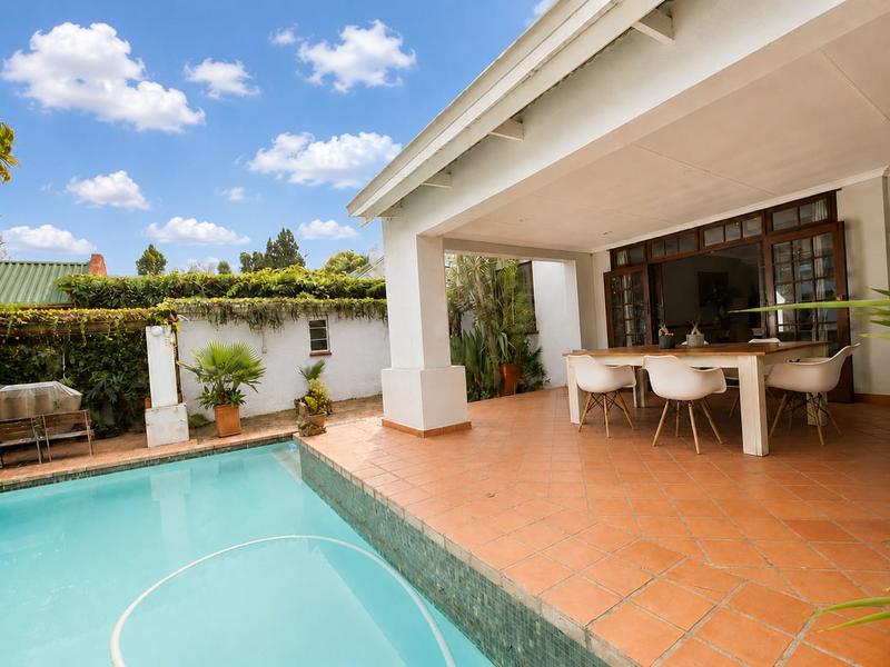 4 Bedroom Property for Sale in Lisdogan Park Gauteng