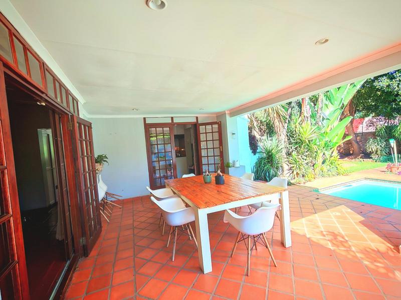 4 Bedroom Property for Sale in Lisdogan Park Gauteng
