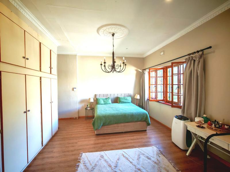 4 Bedroom Property for Sale in Lisdogan Park Gauteng